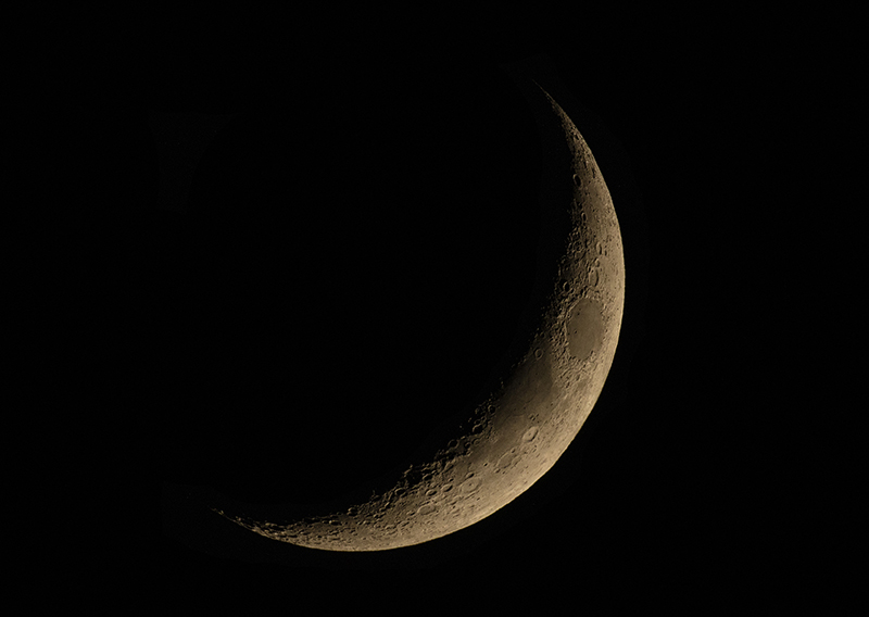 Shea-Winter-Photo-Dubai-Photographer-Crescent-Moon