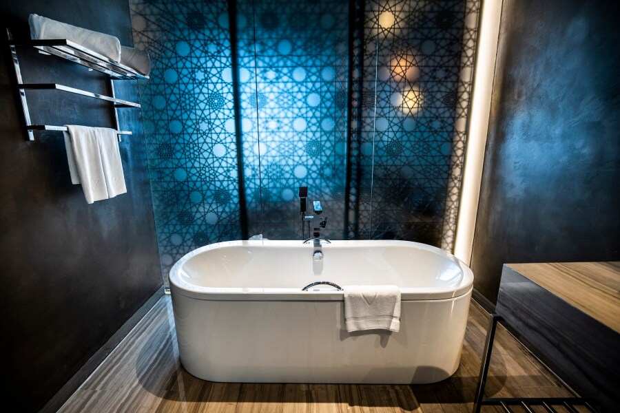 Luxury Hotel Bathtub Hotel Photography